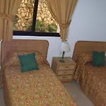 Torreoceano H4 Apartament *